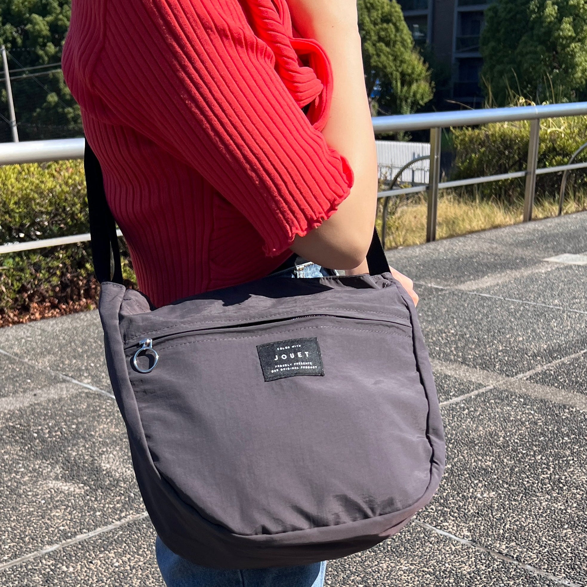 J6681 ふわかるショルダー – 株式会社ビーム