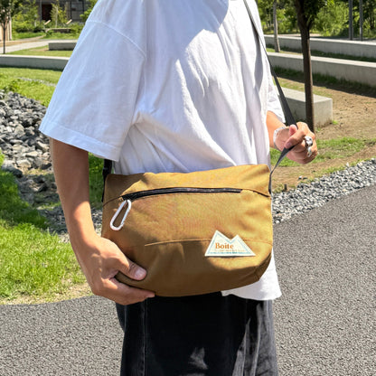 B8014 ミドルショルダーバッグ
