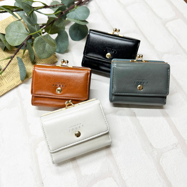 J6741エンボスがま口財布