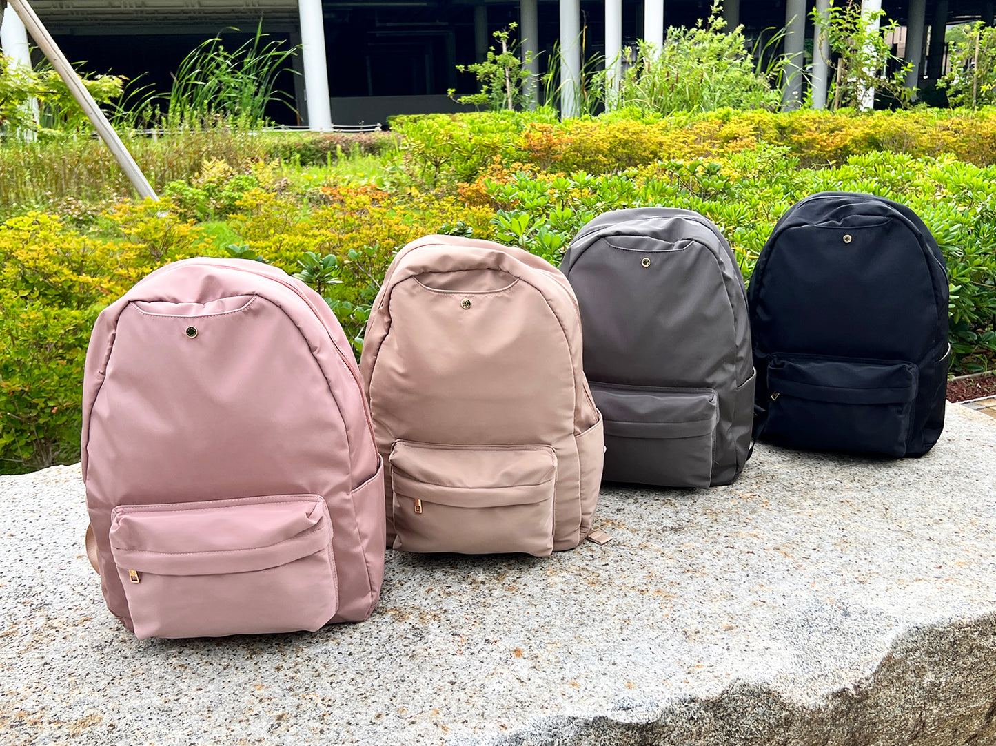 J7123 JOUETカシメ10ポケットリュック
