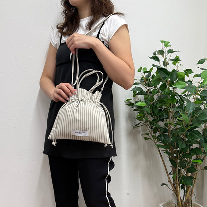 J7393 合皮巾着ショルダー