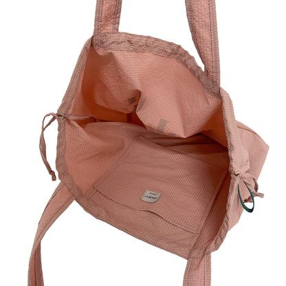 J7491 くるっとコンパクト巾着トート