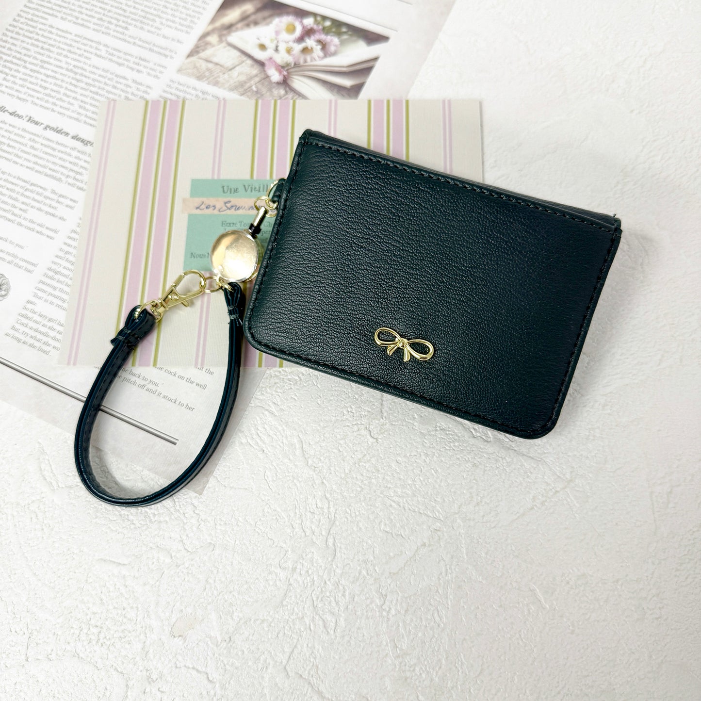 J7513 リボン金具2つ折りﾊﾟｽｹｰｽ