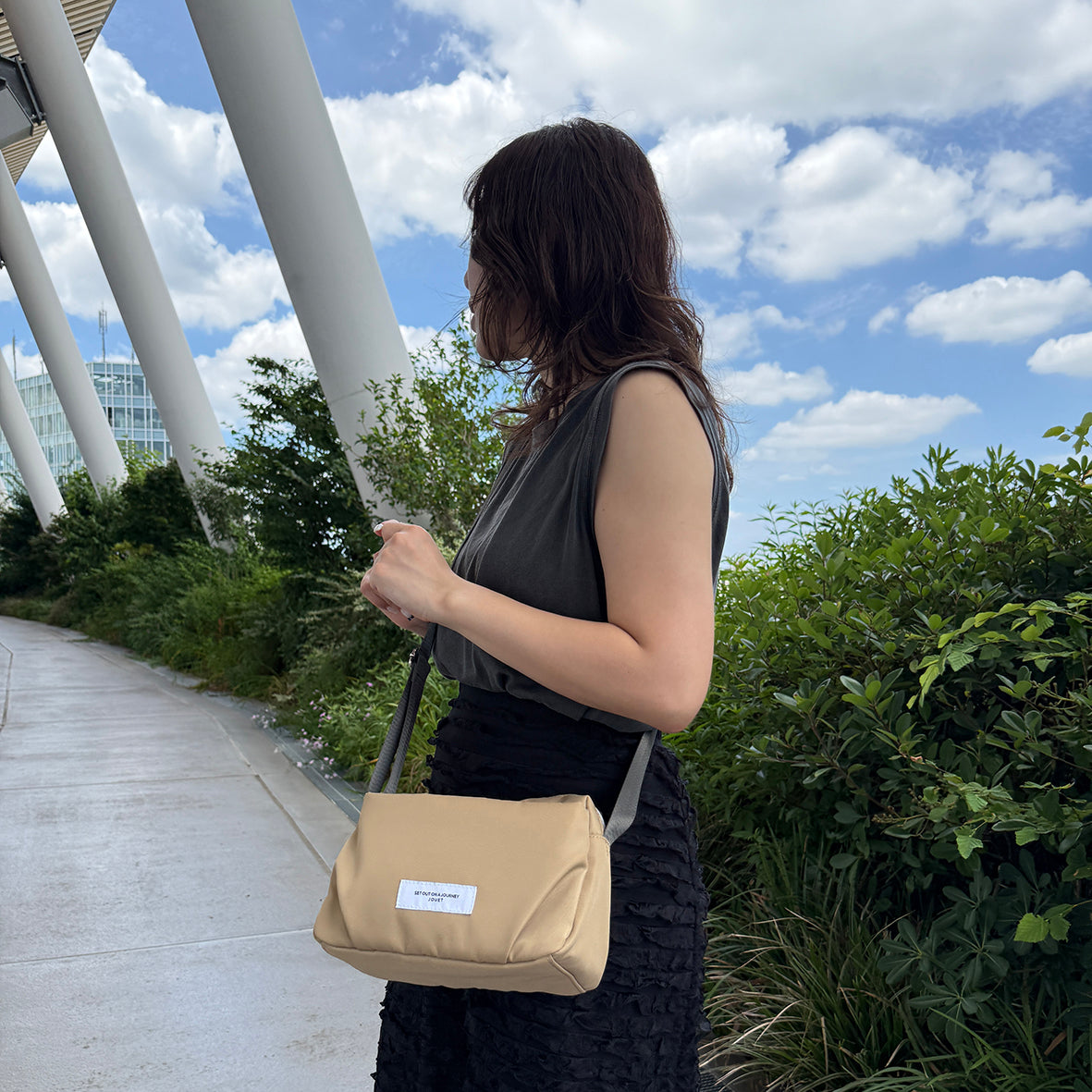 J7561 微光沢5ポケットショルダー