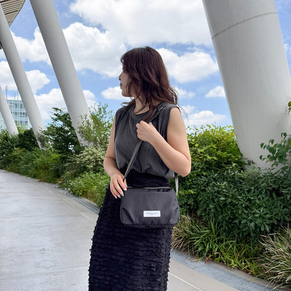 J7561 微光沢5ポケットショルダー