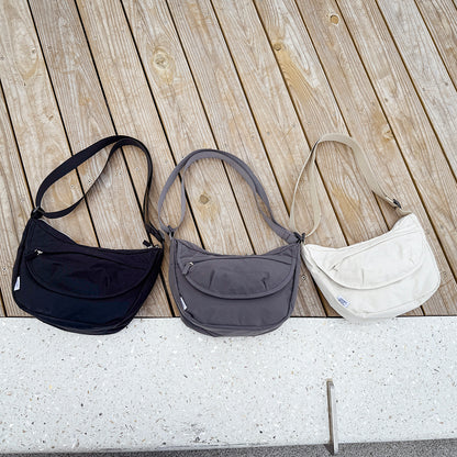 J7582 ハーフムーンショルダー