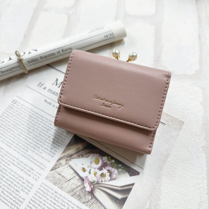 J7611 パールがま口財布