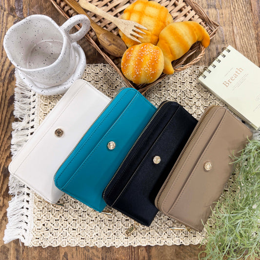 J7632 エンボスカシメ長財布