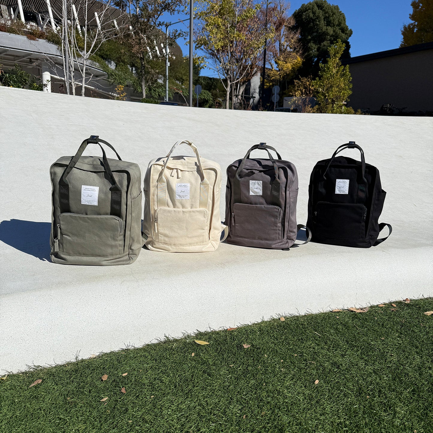 J7691 スクエアキャンバスリュック