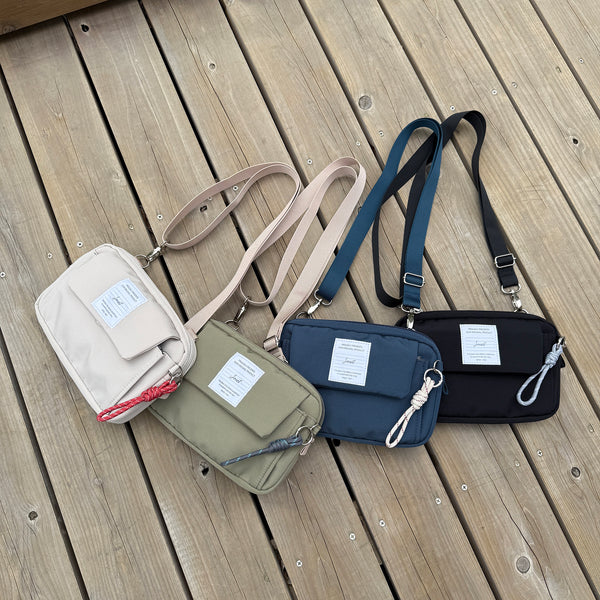 J7743 チャーム付きオーガナイザー