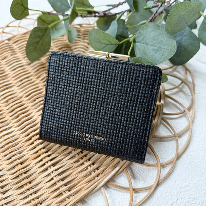 J7801 クロス編み風がま口財布