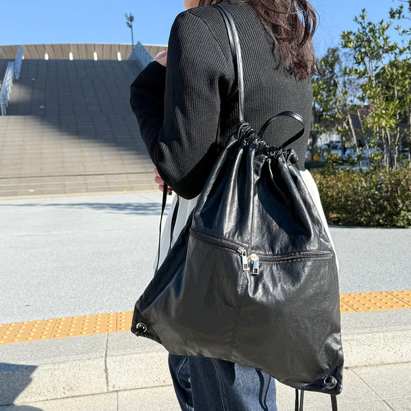 J7831 合皮ナップサック